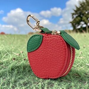 Apple bag charm keychain AirTag holder coin pouch NWT